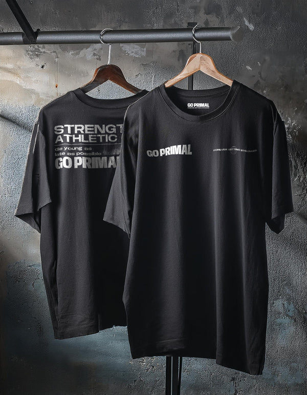 Übergrößeres Stärke Club-T-Shirt